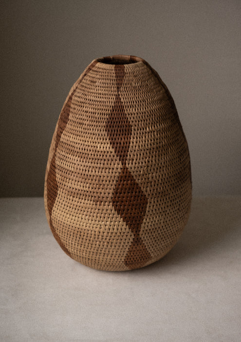 Vintage Zulu handwoven basket